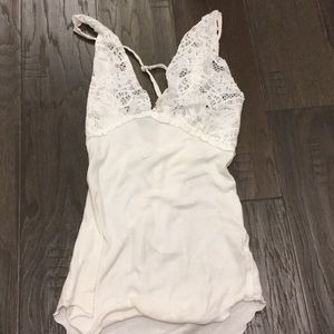 White lace tank
